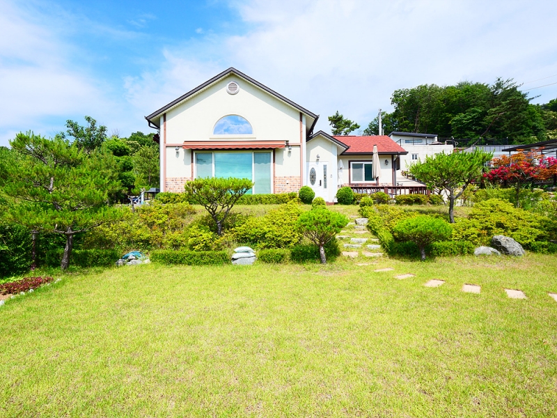 경기 양평군 용문면 - 용문산 산세가 시원하게 나오는 전망좋은 전원주택